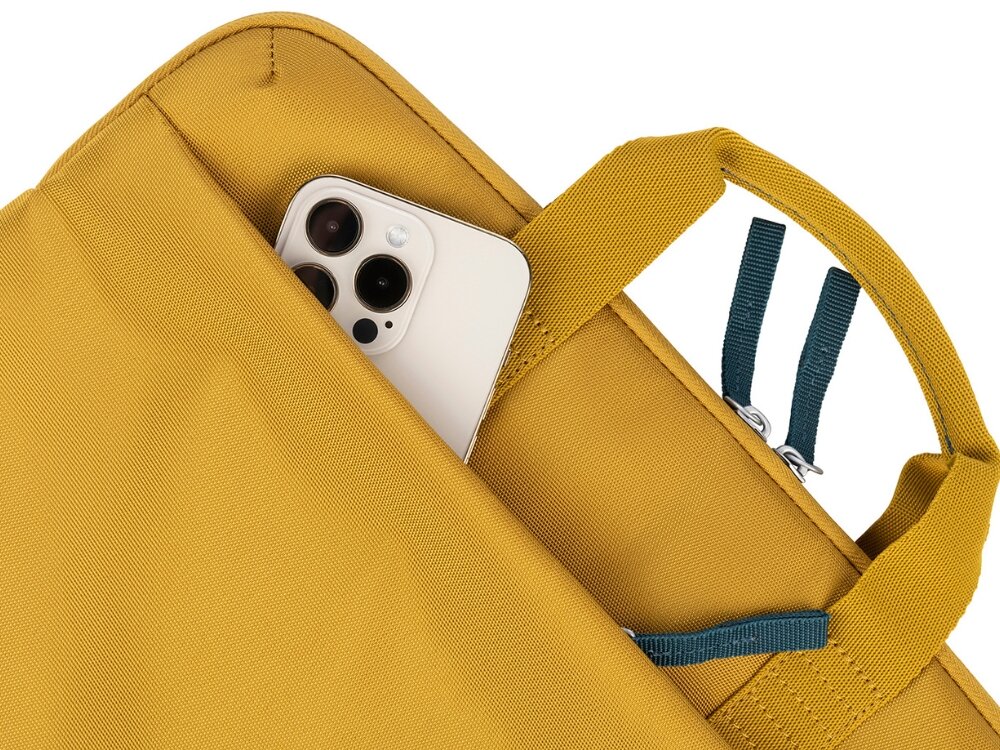 Torba na laptopa Tucano Smilza 100 procent PET z recyklingu regulowany pasek na ramię podwójne uchwyty