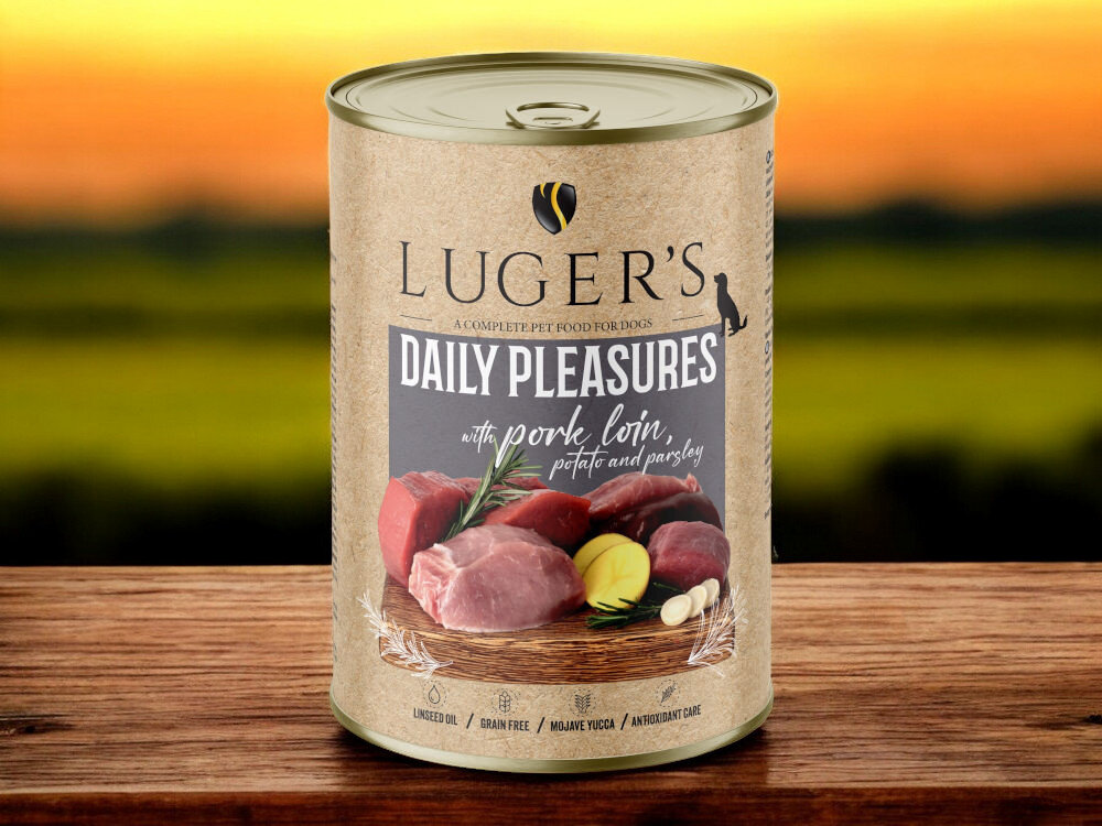 Karma dla psa LUGERS Daily Pleasures ze schabem wieprzowym, ziemniakiem i pietruszką 400 g karma w puszce na blacie