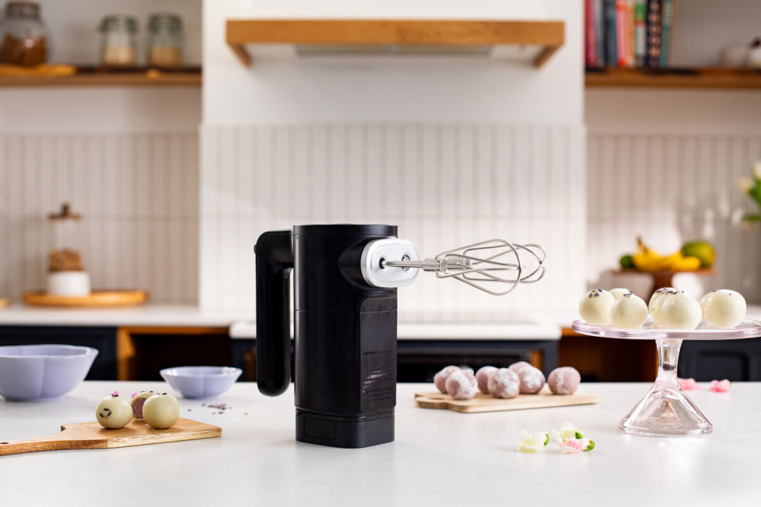 Mikser KITCHENAID 5KHMR762BM + bateria Solidne Mieszadła Turbo II ze stali nierdzewnej funkcja płynnego startu