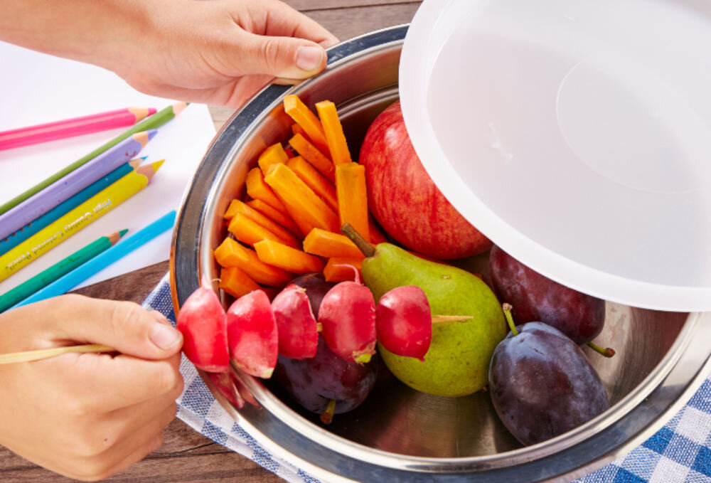 Misa PHILIPIAK Versatile 24 cm z pokrywą plastikową Wielofunkcyjne zastosowanie pokrywka zamykanie system wieżowy możliwości przechowywanie składniki sałatki