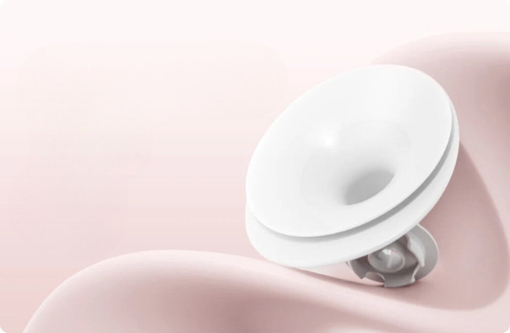 Laktator MOMCOZY M9 Podwójny Szary zdjęcie lifestyle Komfort dopasowania Podwójny stożek DoubleFit wkładki w rozmiarach 17, 19 i 21 mm