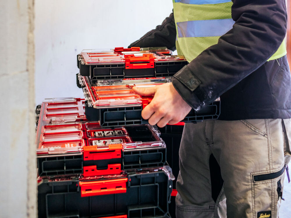 QBRICK System ONE M Plus 2.0 kubełki akcesoria podłużne pojemność 2.5 L