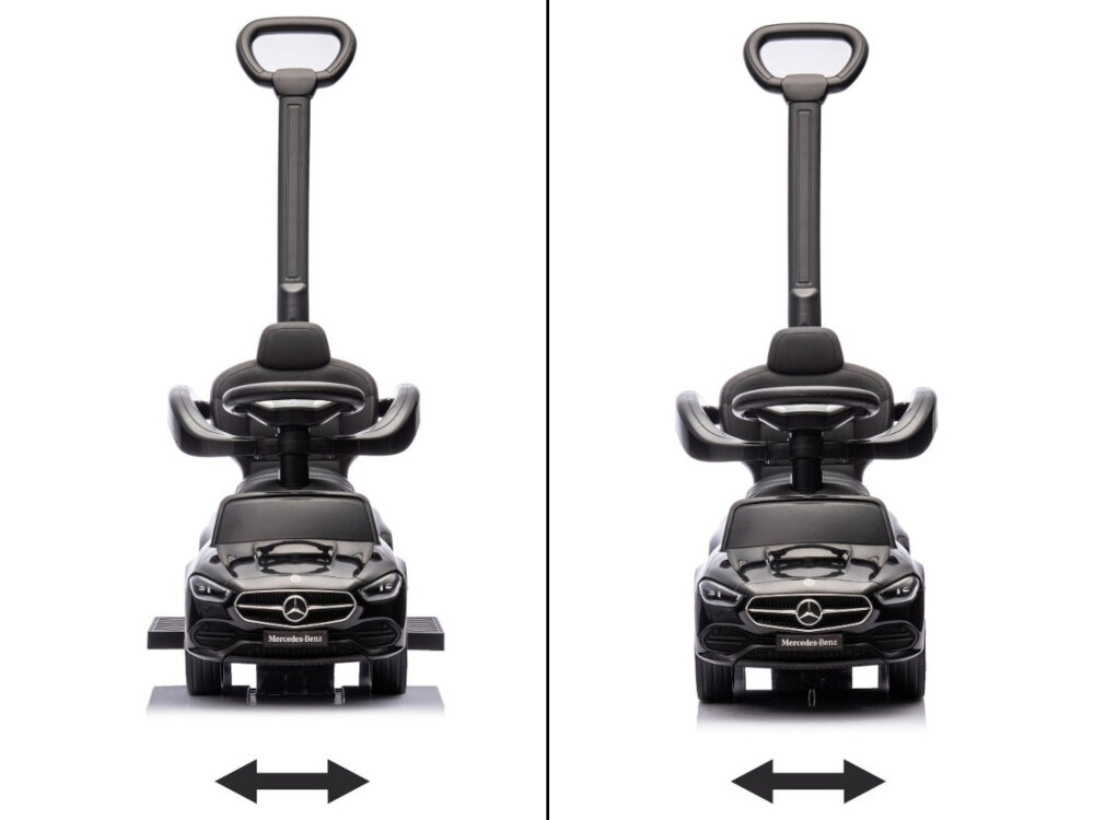 Jeździk MILLY MALLY Mercedes Benz C-Class Deluxe Czarny jeździk na białym tle widoczny od przodu w dwóch ujęciach z wysuniętymi i schowanymi podnóżkami wysuwane podnóżki o wymiarach 15 x 6,5 cm podnóżki można łatwo wsunąć aktywne rozwijanie mięśni nóg wspiera rozwój motoryki i dostosowuje jeździk do aktualnych umiejętności dziecka