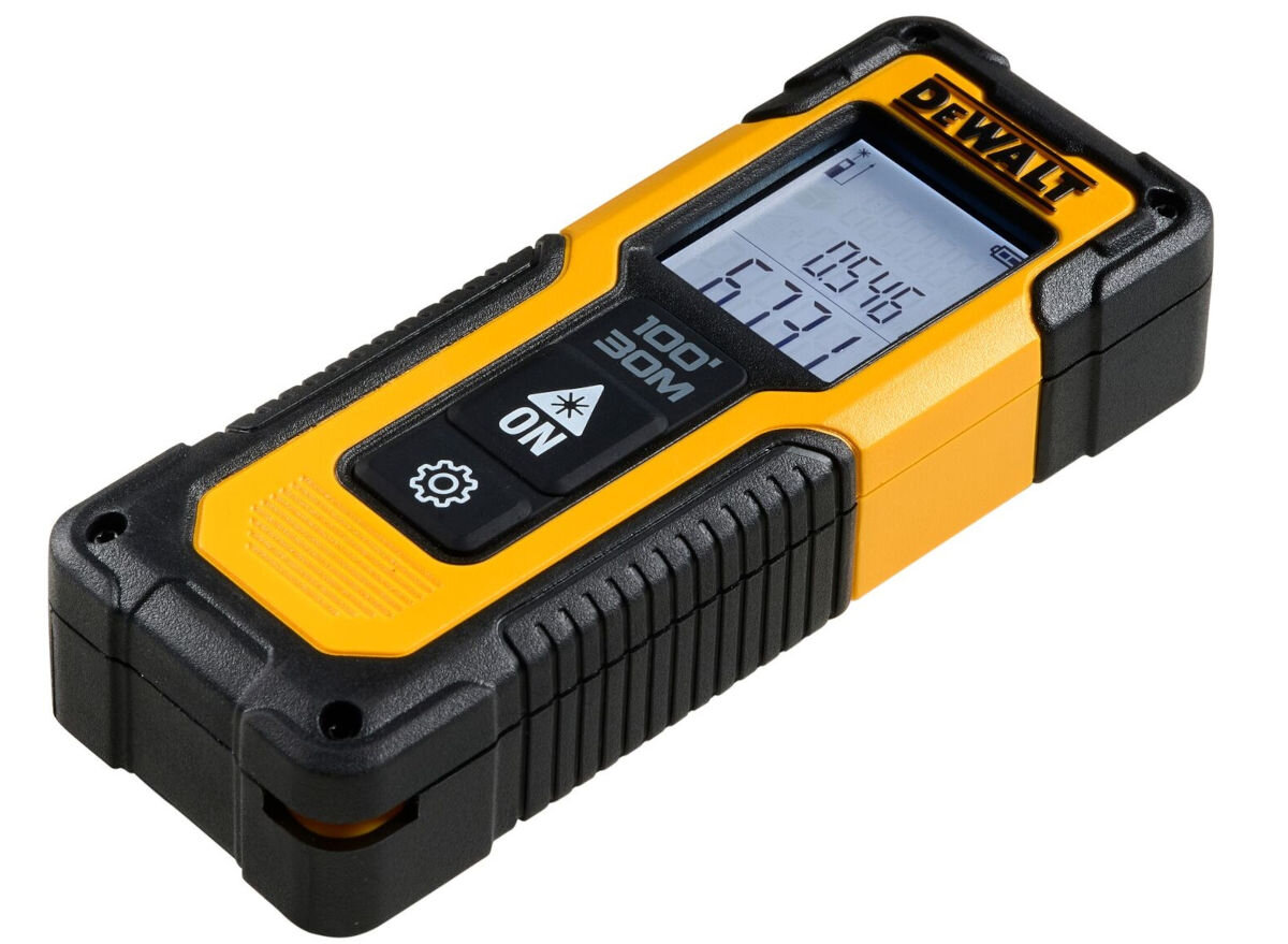 Zestaw pomiarowy DEWALT DW0887100-1 Laser DW088CG-XJ + Dalmierz DWHT77100-XJ, redukuje, wyświetlacz, odczyty, wyślizgnięcia, na białym tle laser poziomo frontem lewo skos
