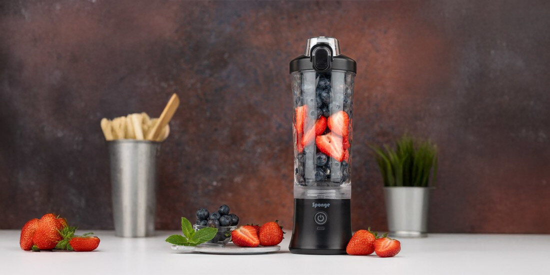 Blender personalny SPONGE SPONBLB01 Dwa tryby miksowania Standardowy tryb pulsacyjny składniki kontrola konsystencja możliwość przygotowania różnorodnych przepisów