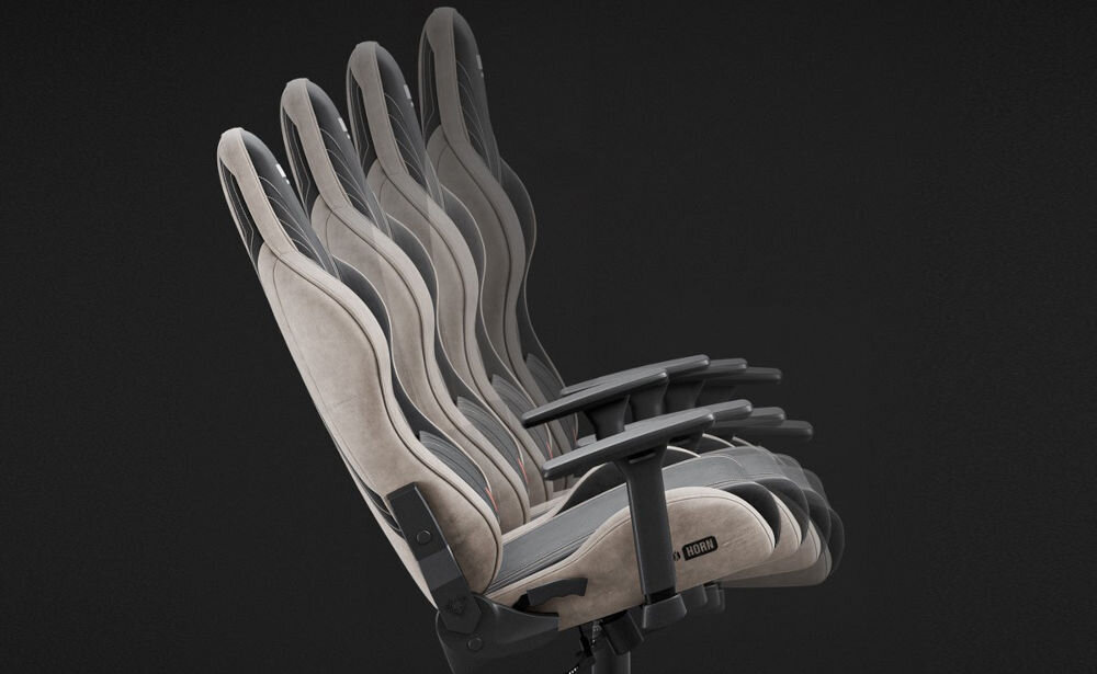 Fotel DIABLO X-HORN 2.0 Normal Size Camel Czarny prezentacja możliwości bujania na ciemnym tle funkcja bujania Tilttech Swing relaks