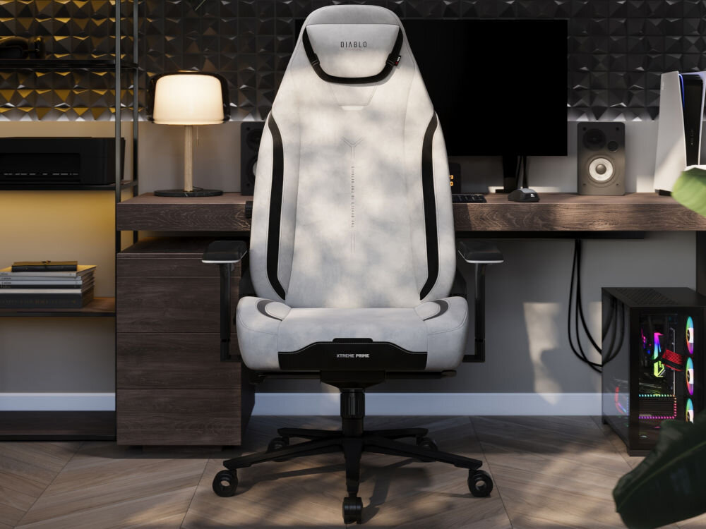Fotel DIABLO CHAIRS X-Eye 2.0 Szary prezentacja fotela na tle pokoju od przodu