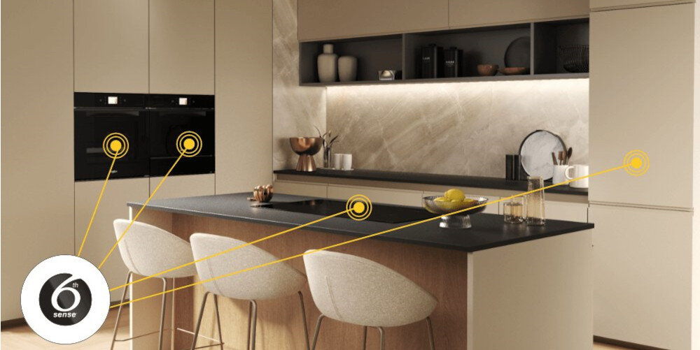PIEKARNIK WHIRLPOOL WOI5S8HM1SBA zdjęcie lifestyle punkty front piekarnik zamknięty panel sterowania kuchnia zabudowa