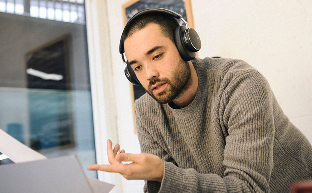 Słuchawki dokanałowe AKG N9 Hybrid ANC true adaptive noise cancelling mikrofony szumy czas warunki praca muzyka rozmowy