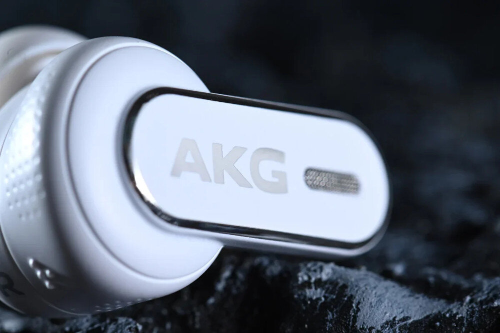 Słuchawki dokanałowe AKG N5 Hybrid ANC dzwiek przestrzenny stereo jakosc scena realizm rozmieszczenie instrumentow wokal