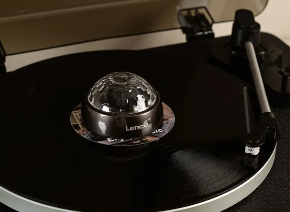 Gramofon LENCO LBTA-165BK - Płynna praca dzięki paskowi, kadr gramofonu na płytę i ramię