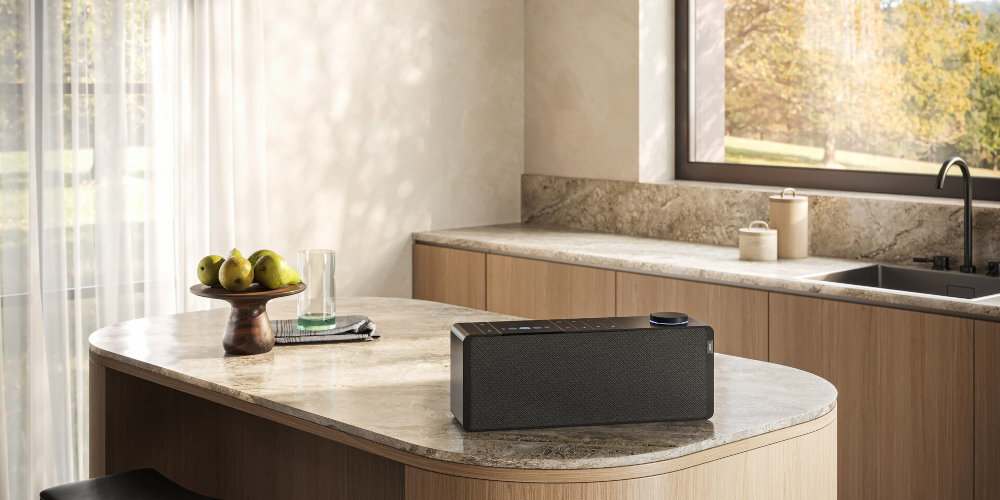 Głośnik multiroom LOEWE Klang S1 stereo, 80W, bezprzewodowy dźwięk w domu, Głośnik stojący na stole w kuchni