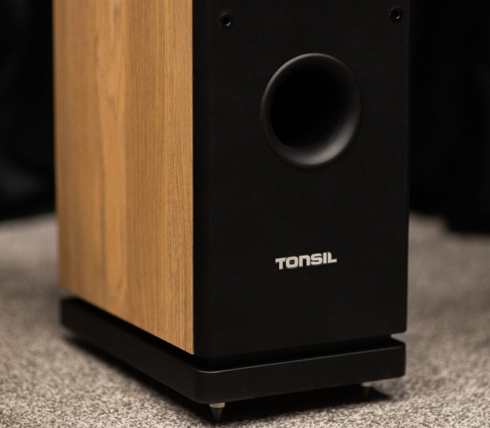 Kolumna głośnikowa TONSIL Maestro III impedancja moc pasmo przenoszenia dźwięk jakość 