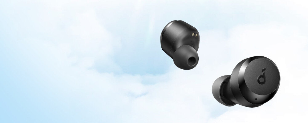 Słuchawki dokanałowe SOUNDCORE A25i lekkie ergonomiczne komfortowe dopasowanie, słuchawki dokanałowe na błękitno białym tle