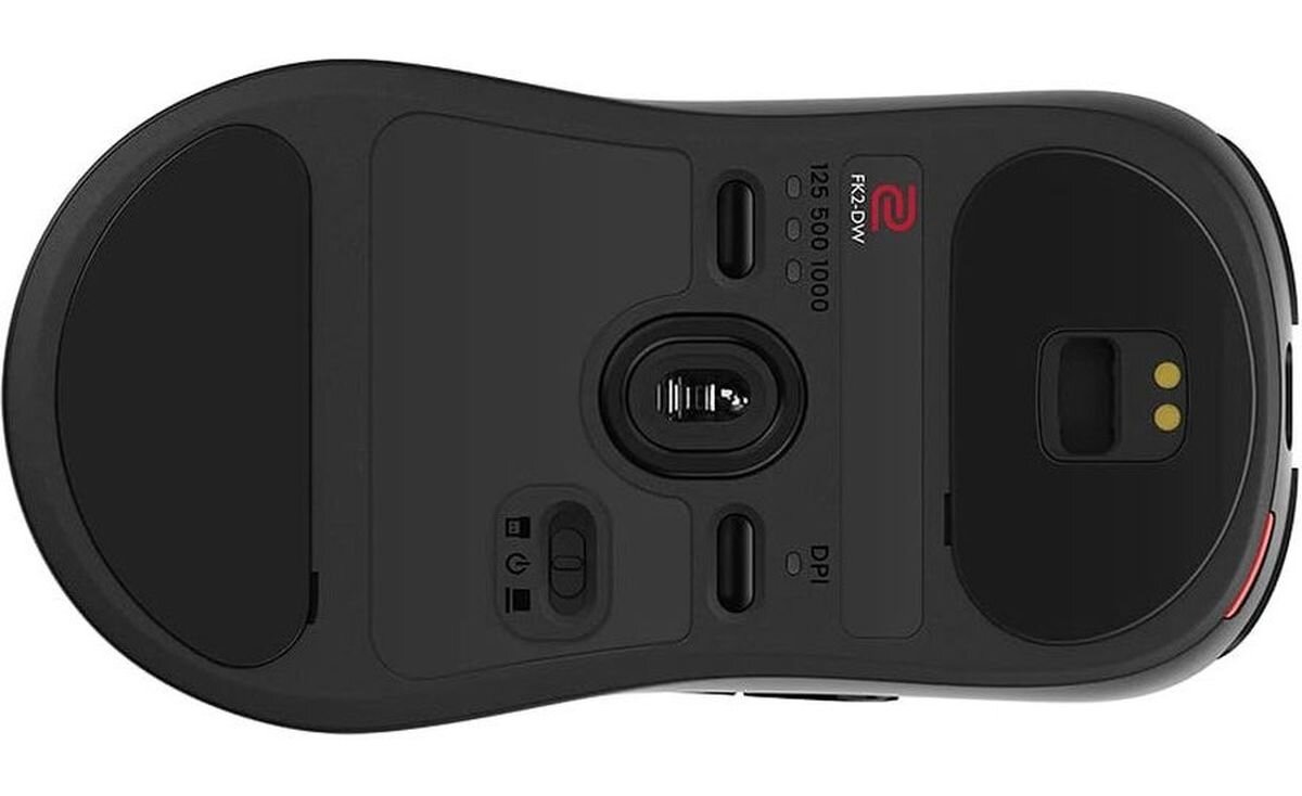 ZOWIE FK2-DW sześć poziomów czułości: 400, 800, 1000, 1200, 1600 oraz 3200 DPI dopasowanie precyzji Częstotliwość raportowania 125 Hz do aż 4000 Hz - mysz od przodu na białym tle