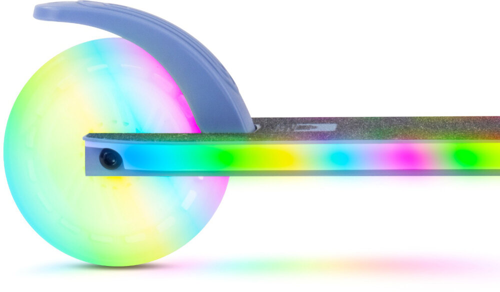 Hulajnoga dla dzieci SUN BABY Lumiride J02.026.0.4 Niebieski zbliżenie na tylne koło dwa kółka stabilna bezpieczna komfortowa jazda solidne kółka z materiału PU o średnicy 13 cm maksymalne obciążenie do 50 kg