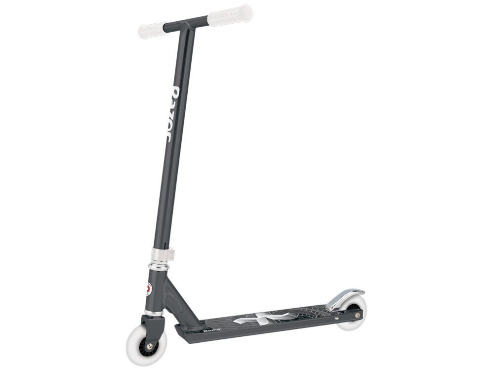 Hulajnoga wyczynowa RAZOR Pro X Szary hulajnoga widoczna przodem po skosie dla dzieci mlodziezy doroslych o 8 roku zycia wytrzymala konstrukcja