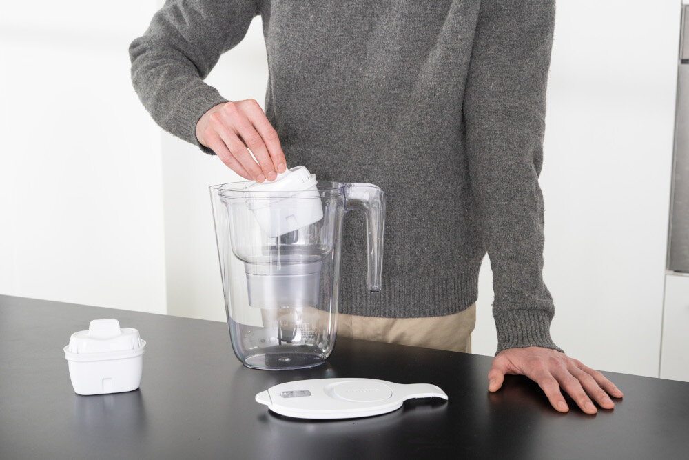 Dzbanek filtrujący PHILIPS AWP2953WHT/10 licznik cyfrowy 3.4 l filtr Micro X-Clean Softening+ 4-stopniowy chlor ołów mikroplastiki PFOA twarda woda zmiękczanie