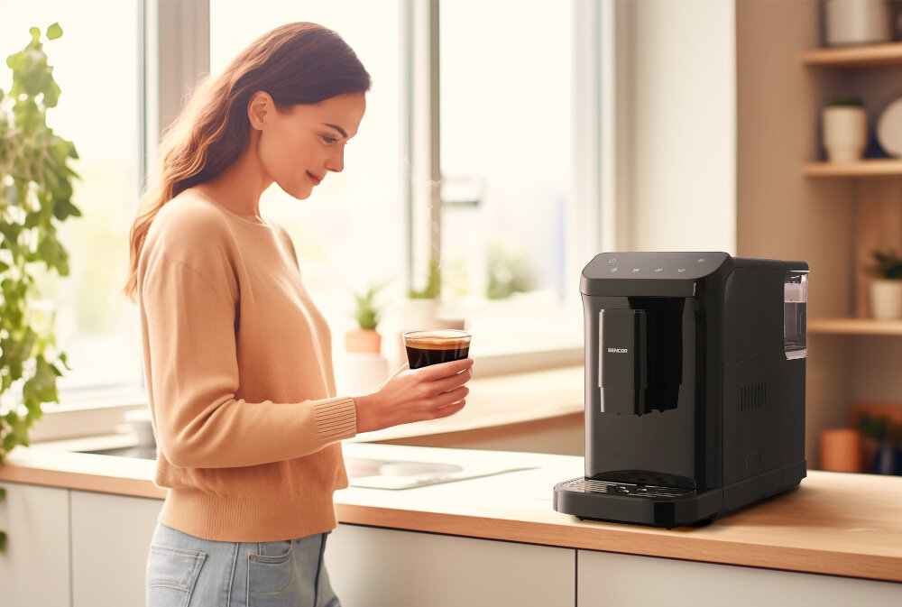Ekspres SENCOR SES 6000BK zdjęcie lifestyle Kawa bez czekania czas aromatyczne espresso lub lungo