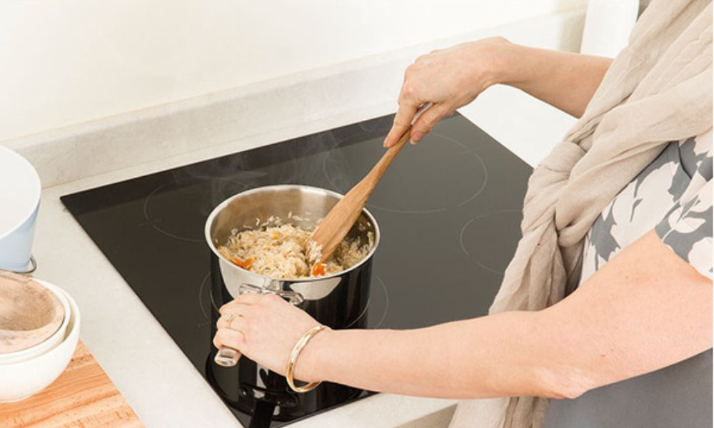 Płyta ceramiczna WHIRLPOOL AKT 801/NE - Ciepło resztkowe