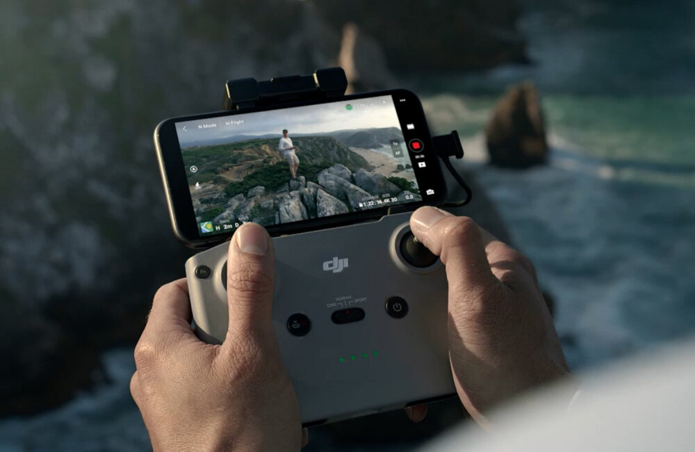 Dron DJI Air 2S lot kamera zasięg sterowanie funkcje