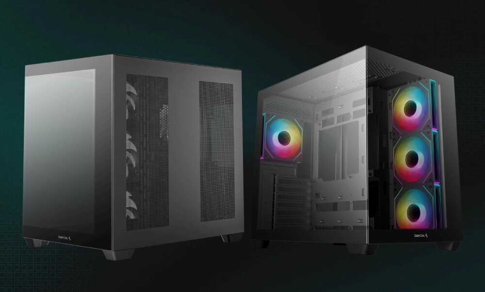 Obudowa DEEPCOOL CG530 4F Dwie czarne obudowy Middle Tower obok siebie na ciemnym, zielonkawo-czarnym tle: po lewej obudowa z pełnymi panelami, a po prawej identyczna obudowa z przeszklonym bokiem i frontem, eksponująca cztery wentylatory z tęczowym podświetleniem