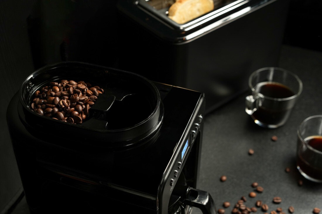 Ekspres LAUBEN Grind & Drip Coffee Maker 600BB Poranny start bez stresu Bezpieczeństwo na co dzień technologia Cool Touch nie nagrzewa się Automatyczne wyłączanie ochrona
