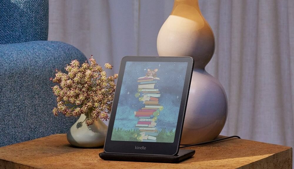 Czytnik e-booków AMAZON Kindle Colorsoft Signature Edition 7 komfort czytanie jasnosc wygoda czytnik stojacy na podstawce odcienie podswietlenie