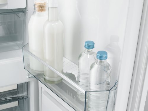 Lodówka GORENJE NRKI 5181LW  - Półka na butelki na drzwiach