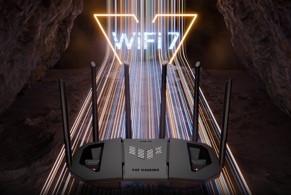 Router ASUS TUF Gaming BE6500 Router z sześcioma antenami w jaskini, za nim widoczna animacja z napisem 'WiFi 7' oraz świetlnymi pasmami, standard, Wi-Fi 7, przepustowość, pasma