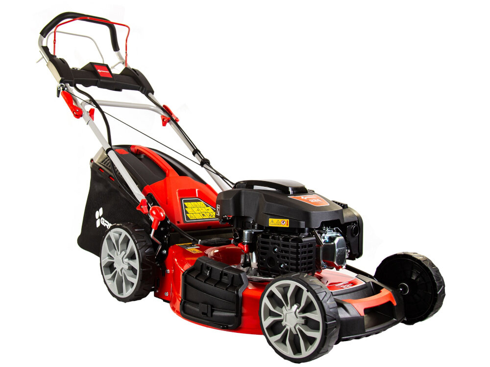 Kosiarka spalinowa GREENSO KS53-G224NE kosiarka na białym tle widoczna od przodu pod skosem zadbany trawnik pięknie przystrzyżona trawa