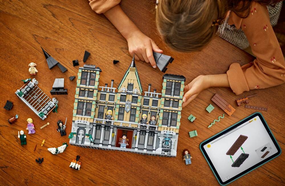 LEGO 76453 Harry Potter Dwór Malfoyów zdolności manualne rozwój dziecko buduje zestaw