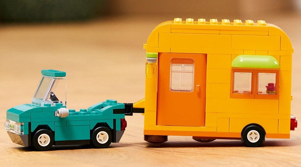 LEGO 77054 Animal Crossing Leif i jego karawan oraz sklep ogrodniczy samochód dwie minifigurki — leniwca Leifa i wiewiórki Poppy zabawa