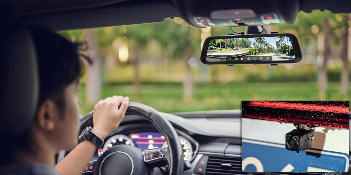 Wideorejestrator 70MAI S500 Czarny + Kamera tylna + Karta pamięci 128 GB - Dobra jakość obrazu, osoba prowadząca samochód