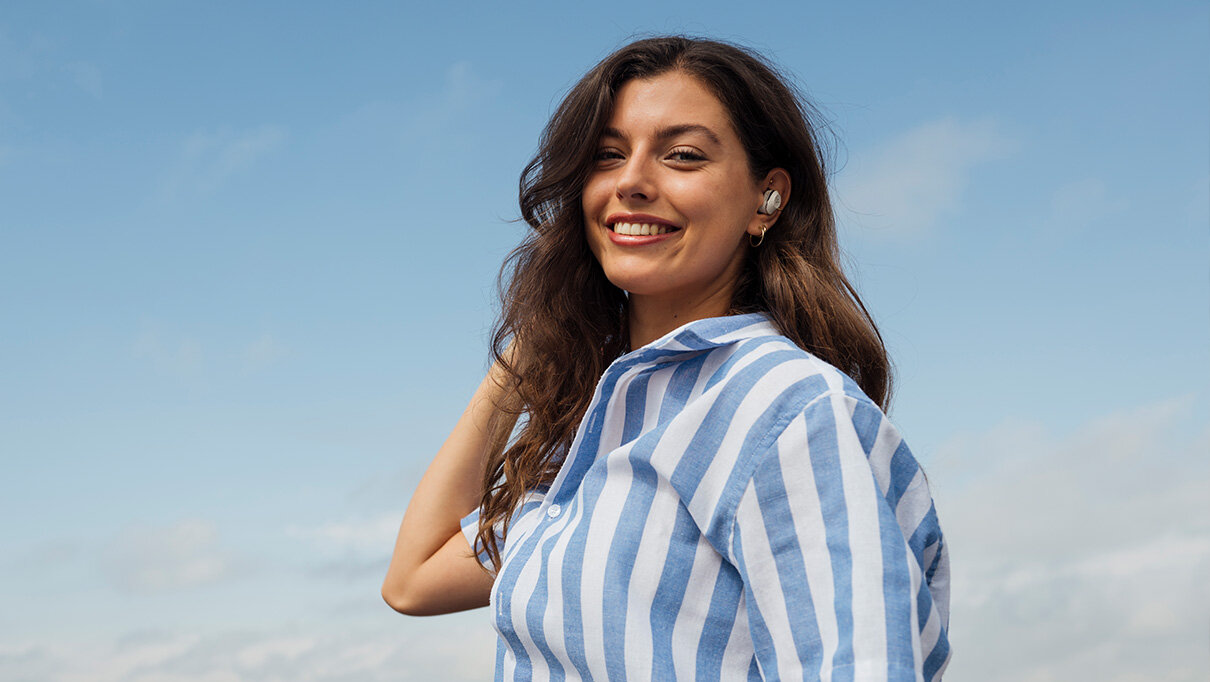 beyerdynamic AMIRON 300 zakładanie słuchawek dopasowanie przez wkładki douszne