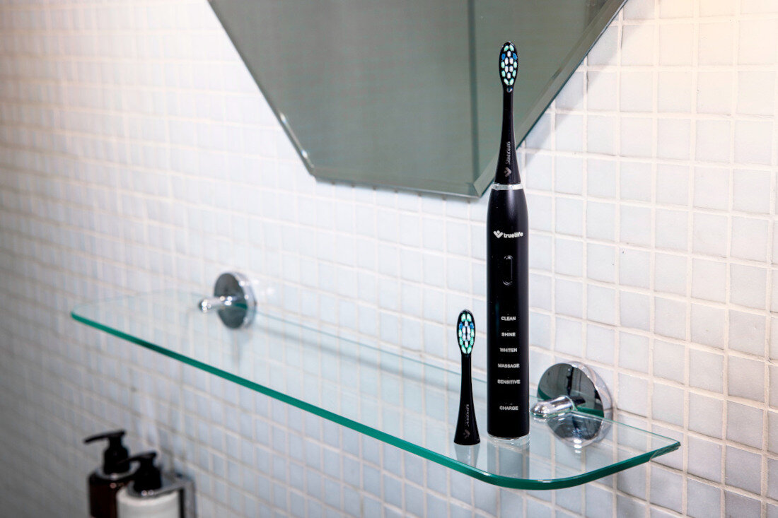 Szczoteczka soniczna TRUELIFE SonicBrush Clean30 (2 sztuki) Zaprogramowana wygoda Wbudowany timer czas czyszczenia pauza pomoc wyrabia zdrowy nawyk