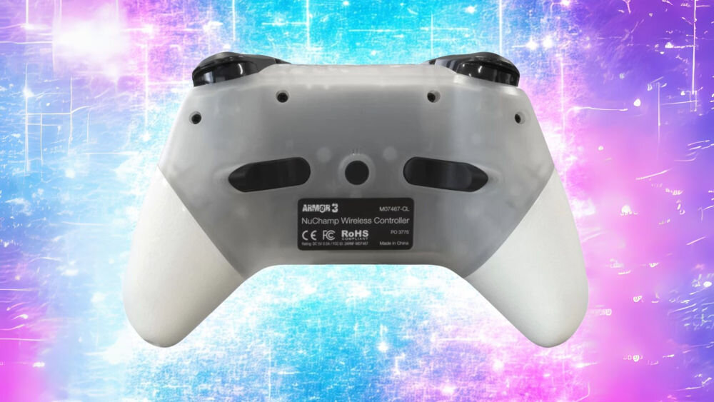 Kontroler HYPERKIN NuChamp Armor3 Przezroczysty prezentacja kontrolera na kolorowym tle od tyłu kompatybilność Nintendo Switch Lite Bluetooth ergonomiczny wyprofilowany uchwyt do 8 godzin ciągłej pracy tryb oszczędzania energii port USB-C