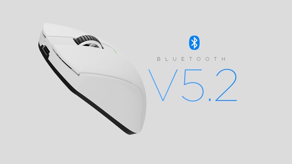 RAMPAGE Zenith Pro Rampage Zenith Pro White mysz gamingowa sensora PAW3395 4000 Hz Trzy tryby łączności Wysoka czułość i lekka konstrukcja - mysz na jasnym tle z logiem i napisem bluetooth