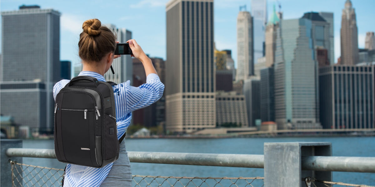 Plecak na laptopa SAMSONITE Spectrolite 3.0 14.1 cali Funkcjonalność w każdym calu