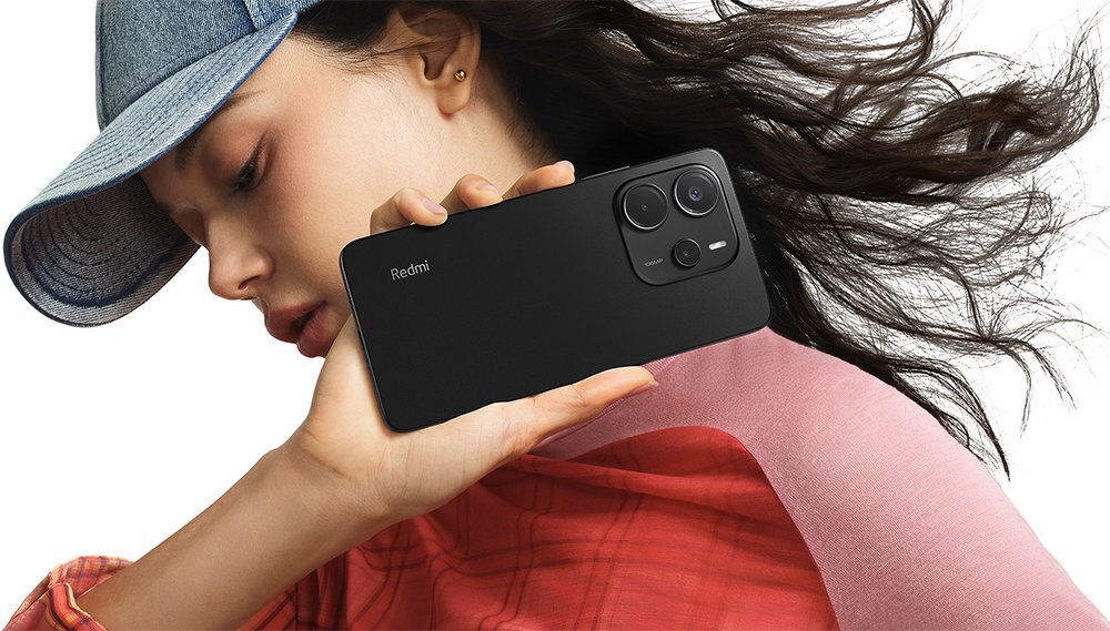 Smartfon XIAOMI Redmi Note 14 wygoda smartfon w dłoni