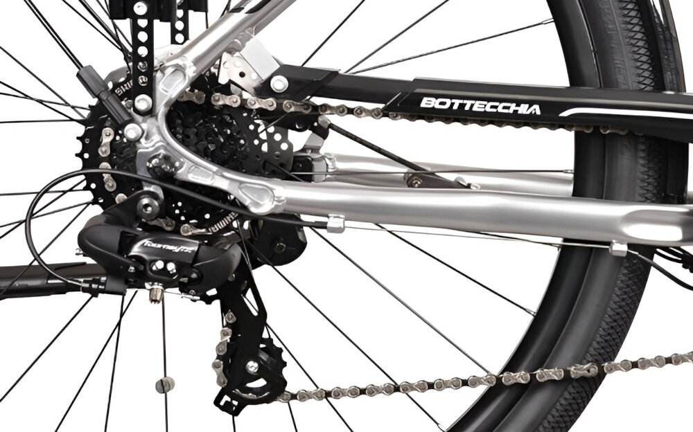 Rower elektryczny BOTTECCHIA Holliwood D17 28 cali Srebrny zbliżenie na przerzutkę manetki SHIMANO typu M315 8 biegów tylna przerzutka SHIMANO Tourney duża wytrzymałość sprawne działanie zmiana biegów jest płynna i bezproblemowa