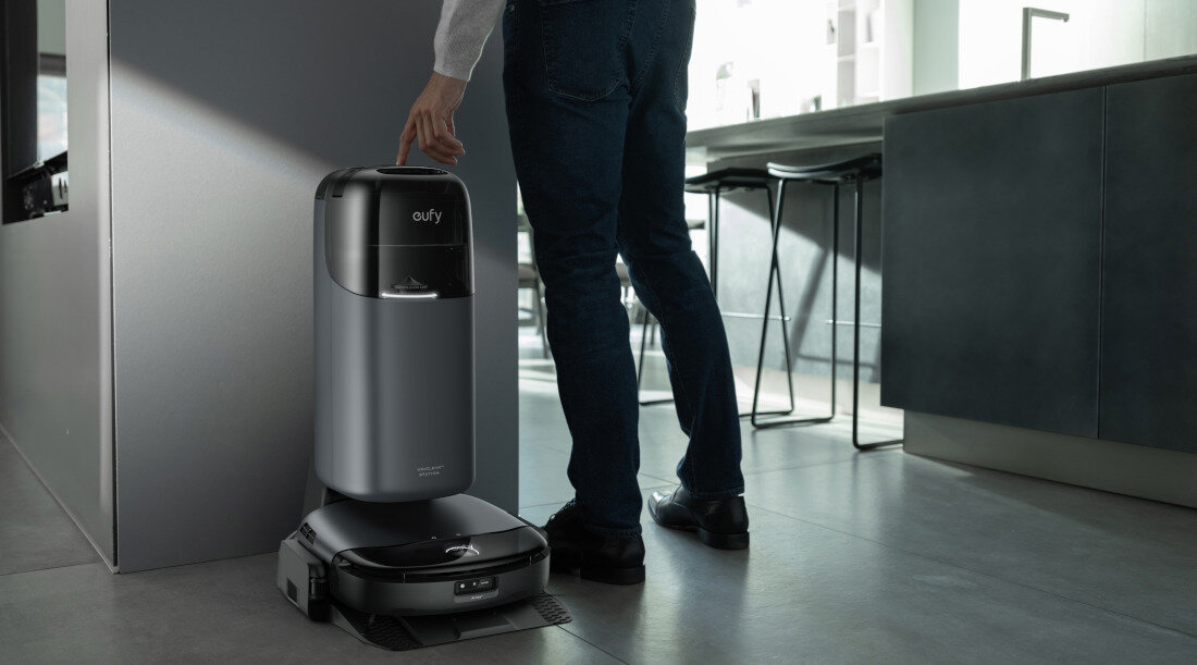 Robot sprzątający EUFY Omni S1 T2071 Automatyczna stacja dokująca automatycznie opróżnia pojemnik pojemność system samoczyszczący higieniczne użytkowanie usuwanie plam