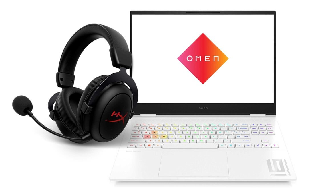 Słuchawki gamingowe HyperX obok laptopa HP Omen 16, oferujące wygodę i wysoką jakość dźwięku w grach.