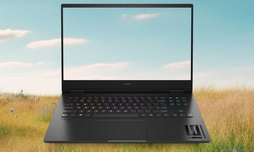 Laptop HP Omen 16 - Laptop gamingowy HP Omen 16, zaprojektowany z myślą o graczach, zapewnia moc i wydajność w każdej grze.
