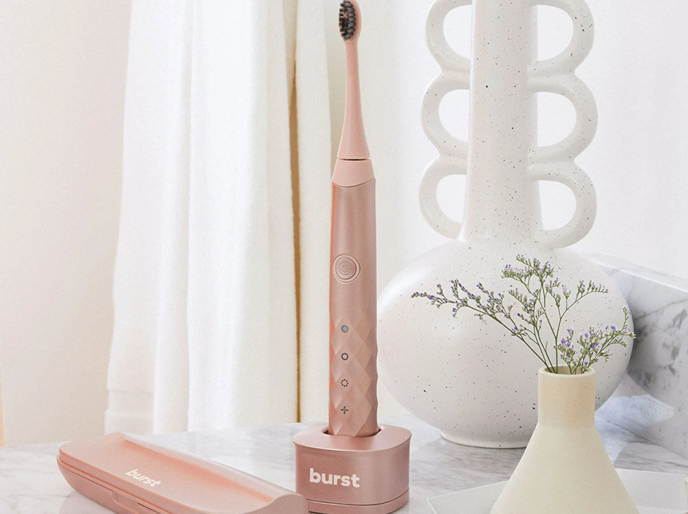 Szczoteczka soniczna BURST Oral Care Czarny kontrola czasu timer  dwie minuty szczotkowania sygnalizacja higiena zalecenia