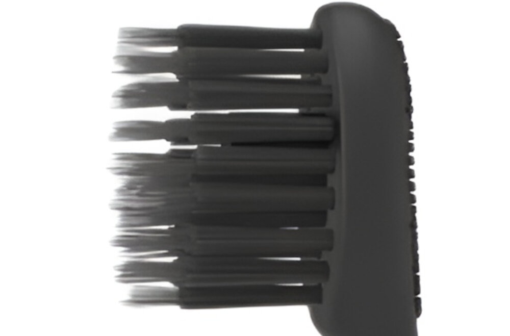 Oryginalna końcówka szczoteczki BURST Pro Brush Czarny (1 szt.) (Super miękkie włosie) Ochrona dziąseł każdego dnia specjalnie zwężane przestrzenie międzyzębowe okolice linii dziąseł wspiera zdrowie jamy ustnej ogranicza ryzyko stanów zapalnych