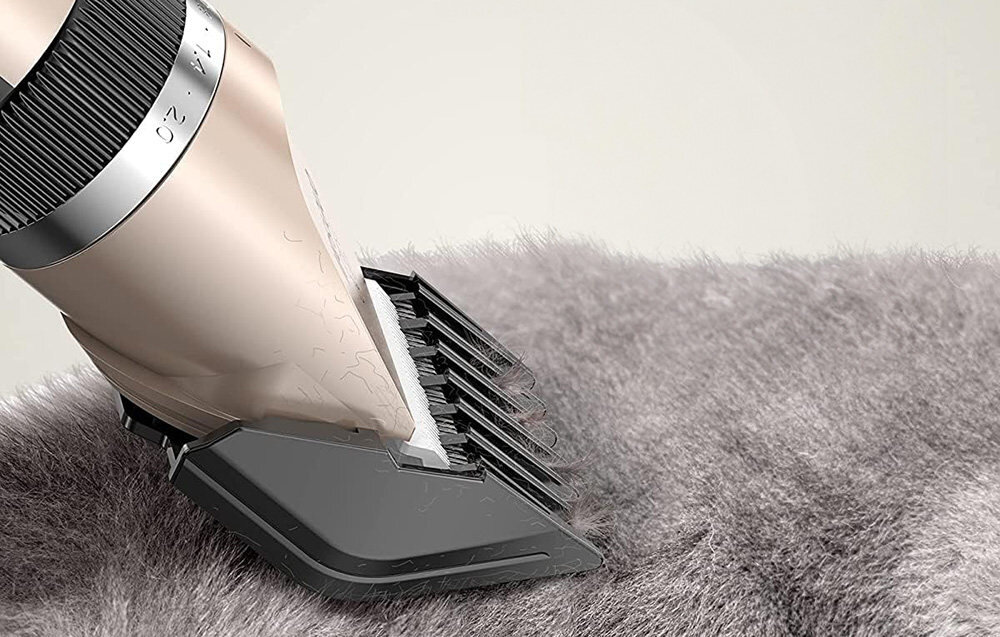 Trymer do strzyżenia zwierząt ONEISALL P2 Złoty dla zwierząt łączy wygodę, bezpieczeństwo i styl nożyczki, grzebień i zestaw nasadek  pielęgnacja