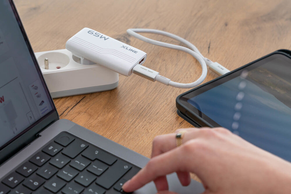 Ładowarka sieciowa XLINE WCF650W 65W GAN Biały
