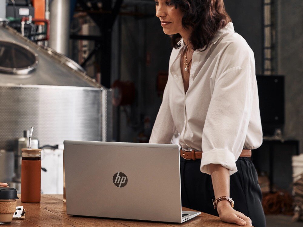 Laptop HP ProBook 465 G11 16 IPS R7-7735U 16GB RAM 512GB SSD Windows 11 Home bateria pojemność ładowanie czas działania