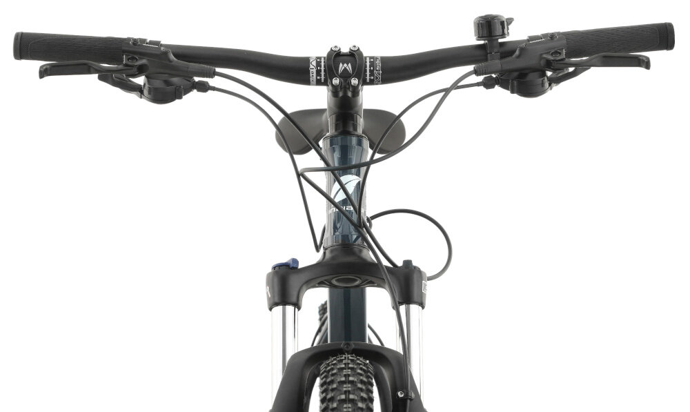 Rower górski MTB INDIANA X-Pulser 2.9 M23 29 cali męski Srebrno-grafitowy zbliżenie na kierownicę kierownica widoczna od przodu kierownica marki MAGIX typu A-6012 aluminiowy wspornik MAGIX typu A6938 Ahead lekkość trwałość manetki pokryte antypoślizgowym materiałem pewny chwyt